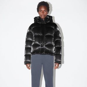 Aritzia Superpuff Shorty 3XS